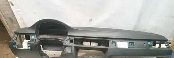BMW 3 E90 E91 Dashboard 7156792