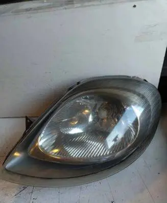 Opel Vivaro Headlight/headlamp 89005567 7700315371 91165718