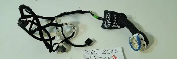 Mazda MX-5 ND Front door wiring loom NB0D67200A
