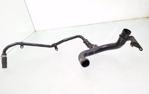 Volkswagen Touareg I Engine coolant pipe/hose 059121511A 059121071BF