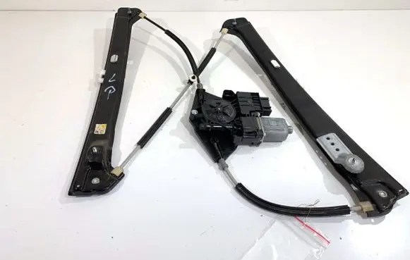 Skoda Kamiq Front door window regulator with motor 2Q1959405