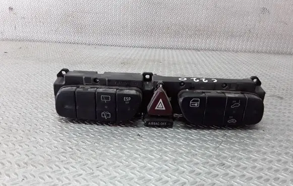 Mercedes-Benz C W203 Hazard light switch 2038219058 3306450200