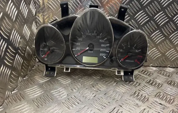 Mitsubishi Colt Speedometer (instrument cluster)