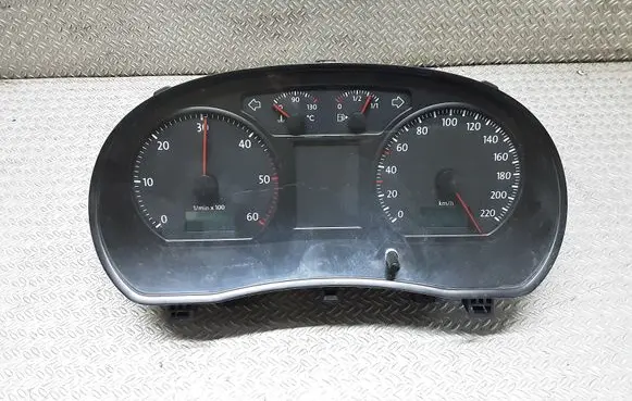 Volkswagen Polo IV 9N3 Speedometer (instrument cluster) 6Q0920804J