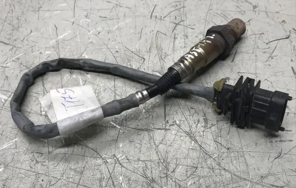 Opel Astra J Lambda probe sensor 55563348