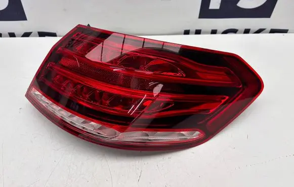 Rear/tail lights