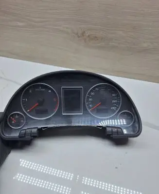 Audi A4 S4 B7 8E 8H Speedometer (instrument cluster) 8E0920932K 0263626226