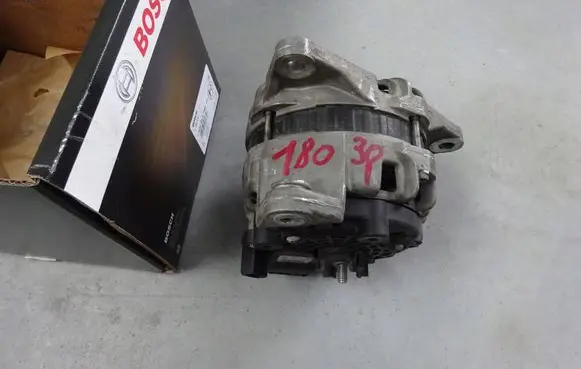 Citroen Jumpy Generator/alternator 5801580939