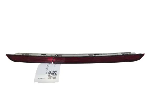 Audi A4 S4 B8 8K Third/center stoplight 8K9945097