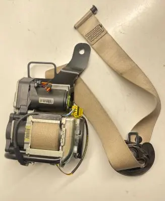 BMW X5 F15 Front seatbelt 0589P1000250 628641800 010R000