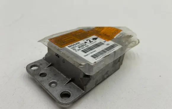 Nissan Primera Airbag control unit/module 98820AV200 0285001420