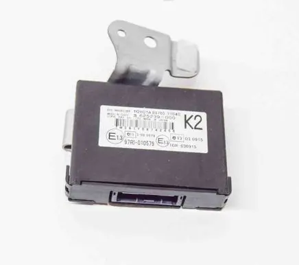 Toyota Hilux (AN120, AN130) Immobilizer control unit/module 625239000 E13030915
