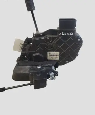 Jaguar XF X250 Rear door lock 7H5A26412AC