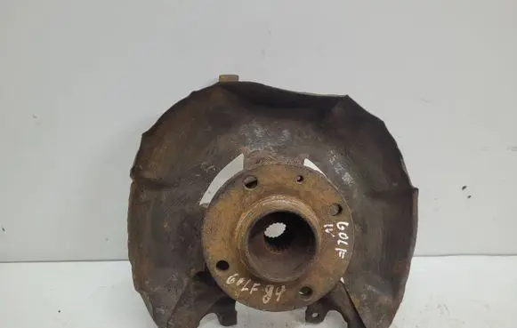 Volkswagen Golf IV Front wheel hub