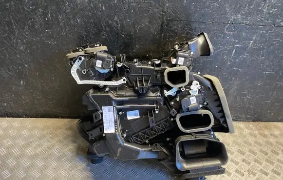 Tesla Model Y Interior heater climate box assembly housing 149471410I