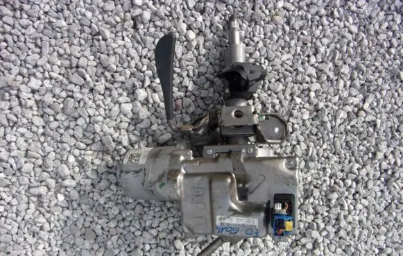 Fiat Panda III Steering wheel axle 735517029