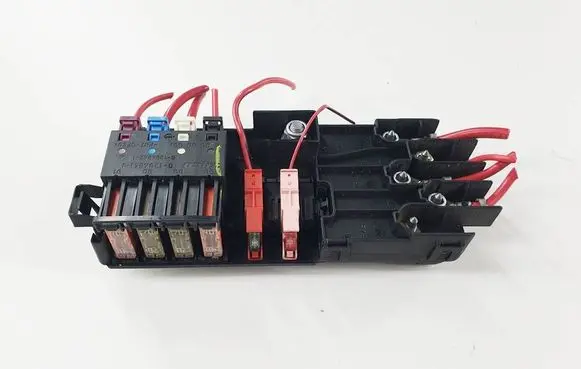 Mercedes-Benz ML W164 Fuse box set