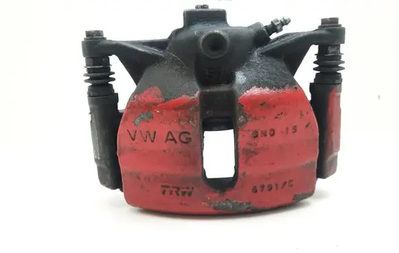 Volkswagen Golf VII Front brake caliper