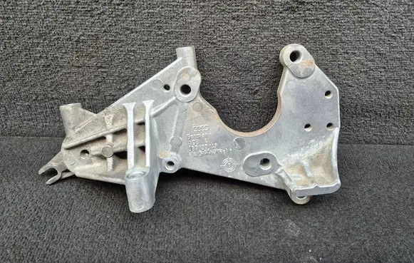 Audi A6 Allroad C6 Fuel pump bracket 059130147J
