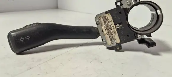 Volkswagen Golf IV Indicator stalk 8L0953513G