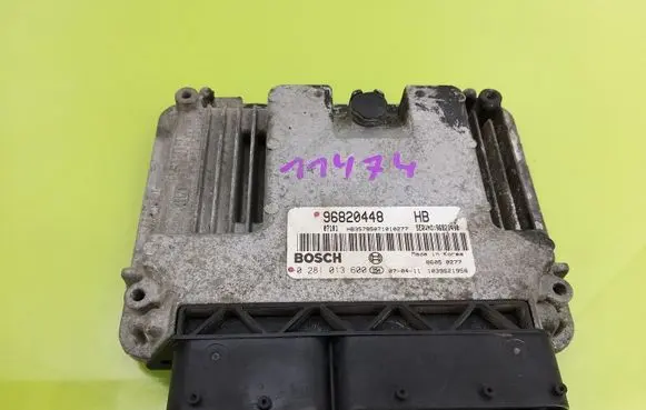 Chevrolet Lacetti Engine control unit/module 96820448
