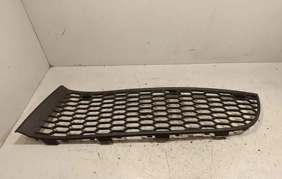 BMW 7 F01 F02 F03 F04 Front bumper lower grill 7903673 51117903673