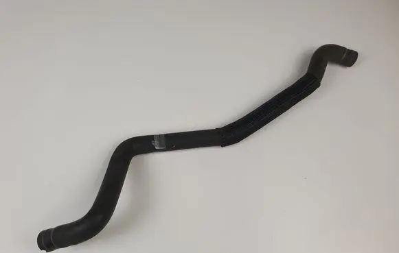 Alfa Romeo Giulietta Engine coolant pipe/hose