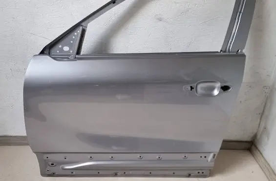Opel Mokka B Front door 9821932980