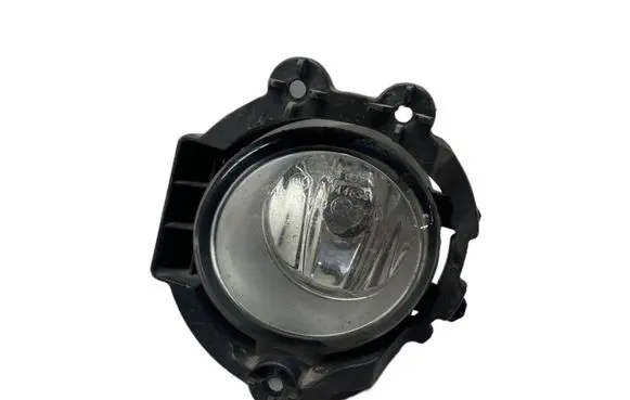 Toyota Avensis T270 Front fog light 812200D042 89207411 5212805090