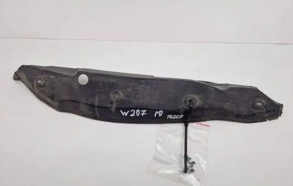 Mercedes-Benz E C207 W207 Fender end trim A2078890225 BBP167104 167104