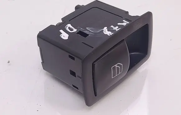 Mercedes-Benz B W245 Electric window control switch 0916691 70162200602