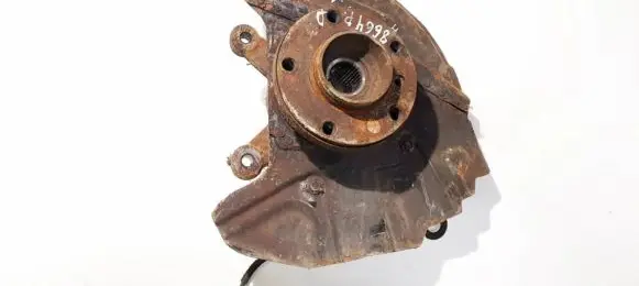 BMW X5 E53 Front wheel hub