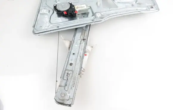 Chevrolet Equinox Front door window regulator with motor