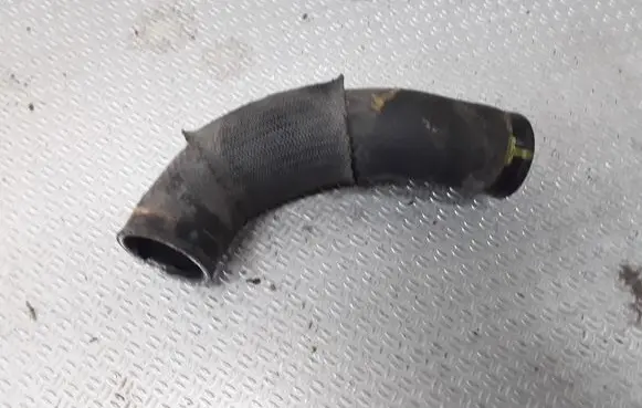Mazda 6 Intercooler hose/pipe