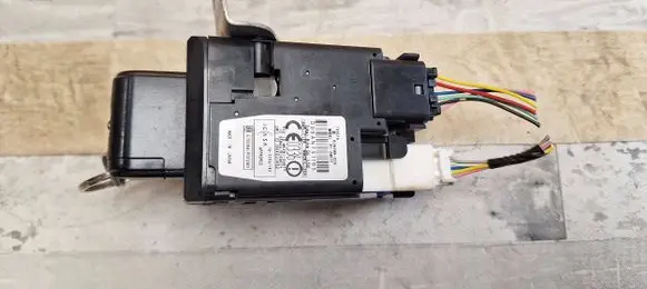 Toyota Prius (NHW20) Ignition lock 626399000
