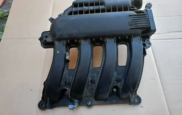 Renault Scenic II - Grand scenic II Intake manifold 8200144194