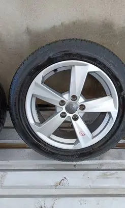 Audi Q2 - R17 alloy rim 81A601025B