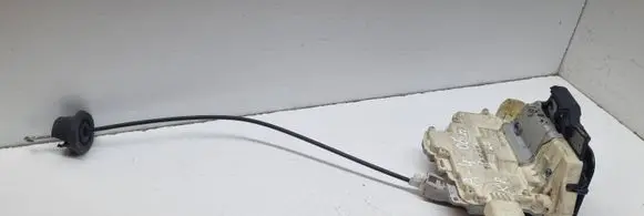Audi A4 S4 B7 8E 8H Front door lock 8E1837015AA