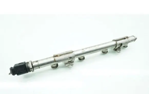 Seat Leon (5F) Fuel main line pipe 04E133320D