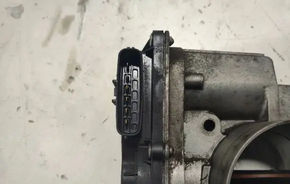 Subaru Legacy Throttle valve 16112AA260 01066 5K19H