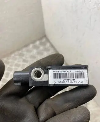 Jaguar S-Type Airbag deployment crash/impact sensor 1X4314B345AB
