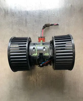Renault Scenic III - Grand scenic III Heater fan/blower T1001359G T1001358P