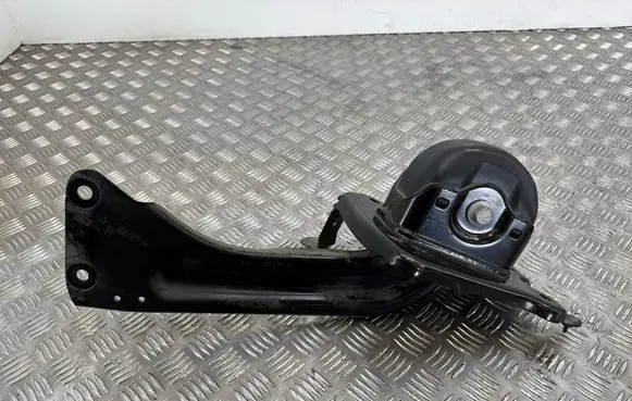 Volvo XC40 Rear control arm 32221986