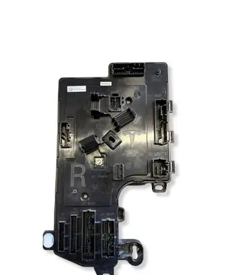 Tesla Model 3 Comfort/convenience module 110034032 1100340