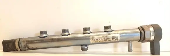 Mercedes-Benz Vito Viano W447 Fuel main line pipe A6540700195
