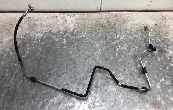 Air conditioning (A/C) pipe/hose