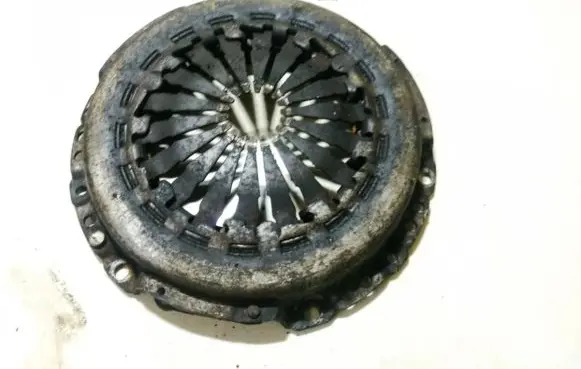 Peugeot 206 Pressure plate 9637966080