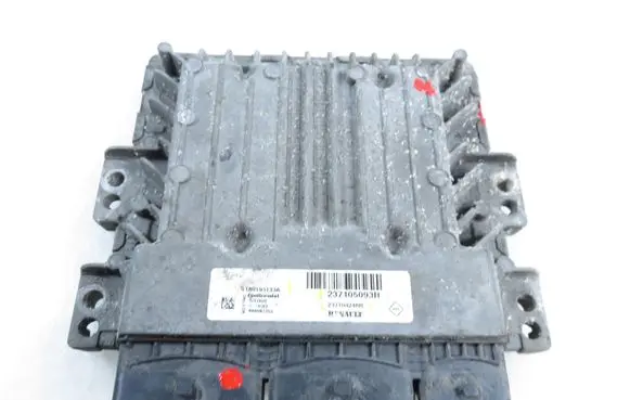 Renault Master III Engine control unit/module 237104246R 237105093R S180193133A