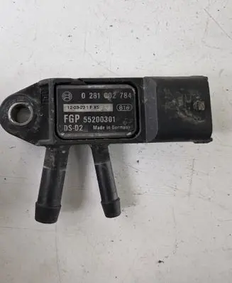 Opel Signum Exhaust gas pressure sensor 0281002784 55200301 FGP55200301