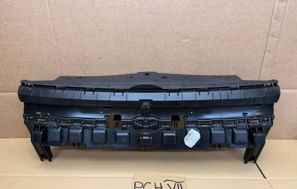Volkswagen Caddy Front grill 2K7807231E